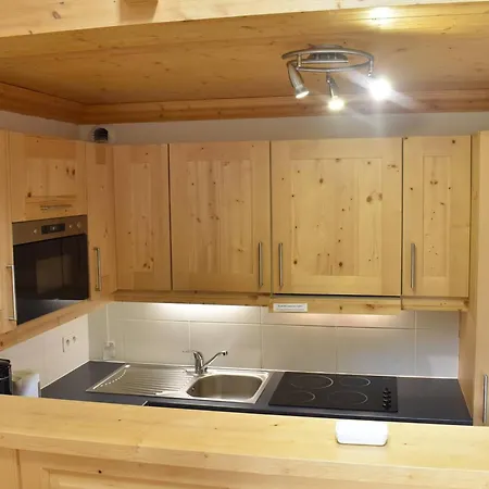 Mezzanine 5 Pieces, 11 Pers, Parking, Proche Pistes - Meribel - Fr-1-180-648